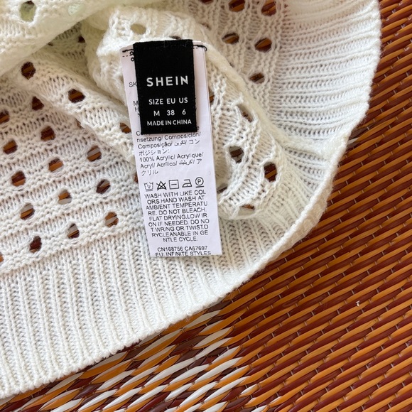 Cream Crochet Button Vest with Colorful Floral Appliqués - Picture 3 of 3